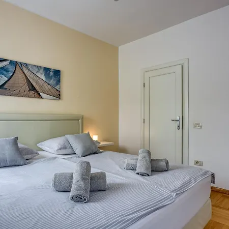 Apartman Elegant Panoramic Seaview