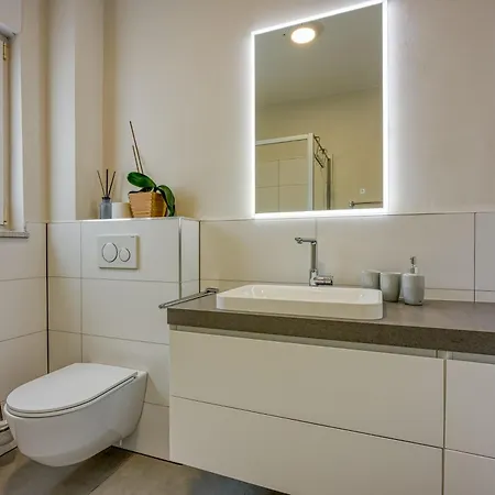 Апартаменты Elegant Panoramic Seaview