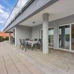 Apartman Elegant Panoramic Seaview