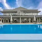 Elegant Panoramic Seaview Apartman Póla
