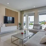 Elegant Panoramic Seaview Apartman *