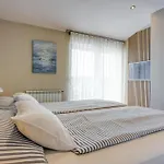 Elegant Panoramic Seaview Póla