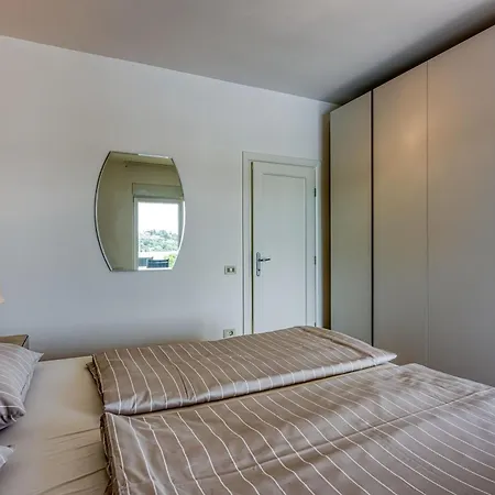 아파트 Elegant Panoramic Seaview *