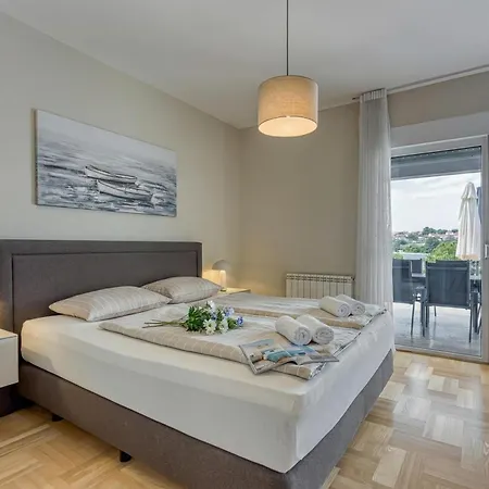 Apartman Elegant Panoramic Seaview *